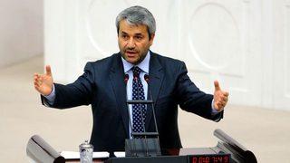 Nihat Ergün kimdir?