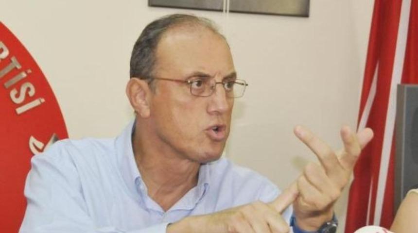 Hurşit Güneş: Türkiye IŞİD'e karşı mücadele etmek istemiyor