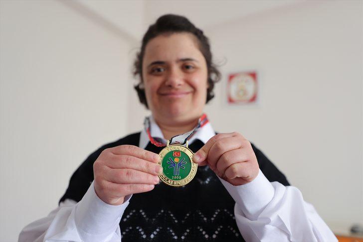 Devlet korumasındaki down sendromlu sporcular, başarı ve azimleriyle örnek oluyor G4