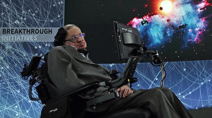 "Saçlı kara delikler Stephen Hawking'in bilgi paradoksunu açıklıyor..." Bu iddia bilim insanlarına ait!
