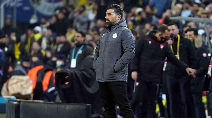 Konyaspor'da İlhan Palut'tan flaş itiraf: Puanla ayrılmayı hak etmedik
