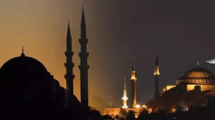 İstanbul sahur vakti saat kaçta? İstanbul Ramazan İmsakiyesi 2022!