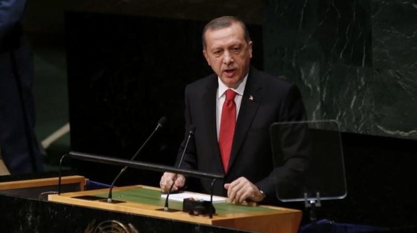 Erdoğan, Sisi'nin masasına oturmadı