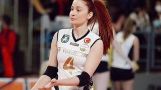 Ünlü voleybolcu Tuğba Şenoğlu Instagram pozlarıyla yaktı geçti! Takipçileri mest oldu