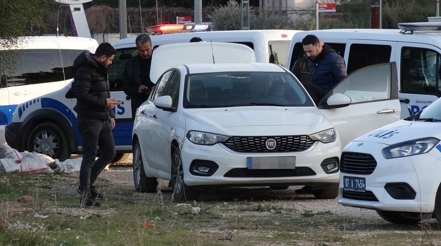 Cesedi park halindeki otomobilin bagajında bulundu! Nasıl öldürüldüğü ortaya çıktı