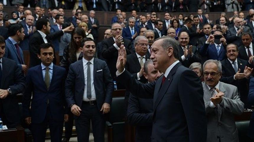 AK Parti, adayını 4 bin kişiyle duyuracak