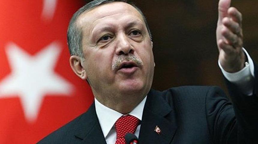 'Diktat&ouml;r diyeni sallandırırlar'