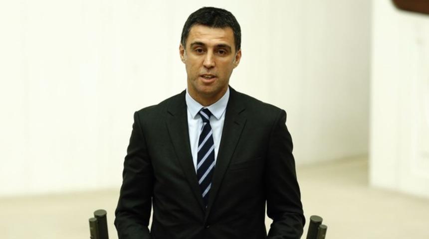 Hakan Ş&uuml;k&uuml;r: Hırsızlığı, r&uuml;şveti meşru g&ouml;ren dindar bir cumhurbaşkanı adayı