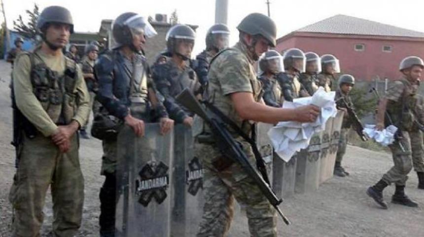 Aileler fırlattı, jandarma topladı!