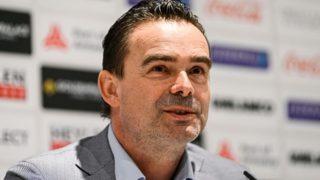 'Sınır aşan cinsel davranış' nedeniyle Ajax'tan kovulan Overmars, Royal Antwerp'in yeni teknik direktörü oldu