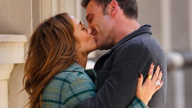 Jennifer Lopez ve Ben Affleck 50 milyon dolarlık lüks malikaneye talip