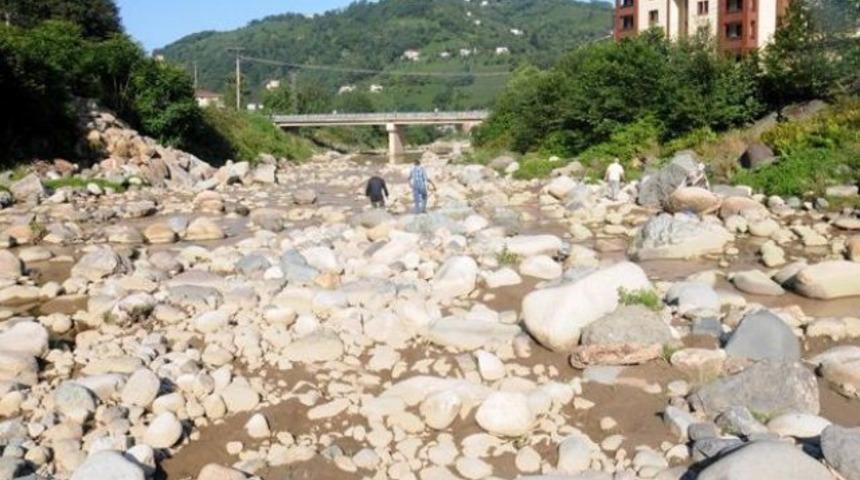 Erdoğan Bayraktar: HES'ler dereleri mahvediyor