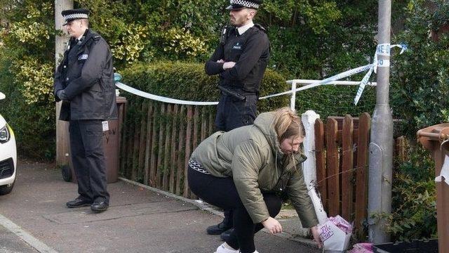 İngiltere nin St Helens şehrinde köpek saldırısında 17 aylık bir kız çocuğu öldü 1