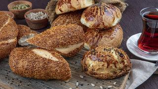 Sabahların vazgeçilmesi: Pastane Poğaçası! Pastane Poçası nasıl yapılır, malzemeleri neler?