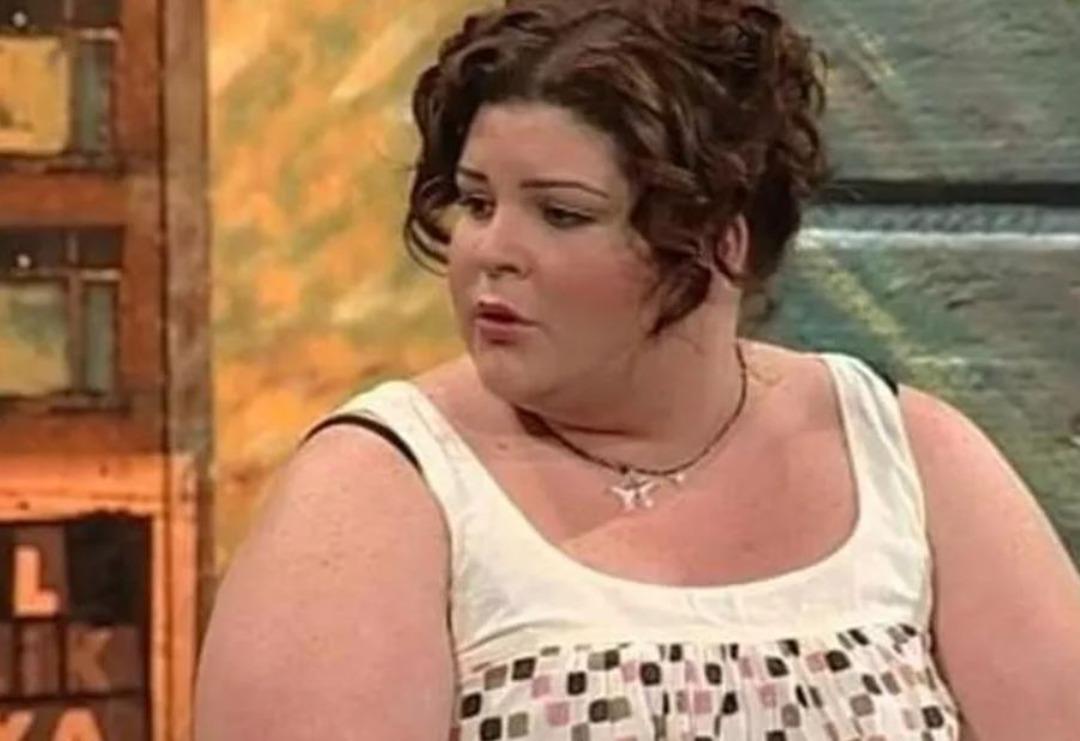 93 kilo veren Pelin &Ouml;ztekin'den bikinili paylaşım