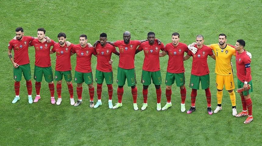 Portekiz - Türkiye maçı hakemleri kim? Portekiz Türkiye maçının hakemi Daniel Siebert kimdir? Daniel Siebert nereli ve kaç yaşında?