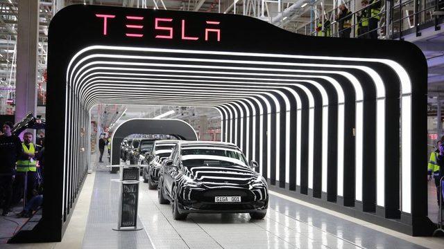 Gigafactory Berlin-Brandenburg isimli yeni fabrikada Model Y ve elektrikli araba bataryaları üretecek