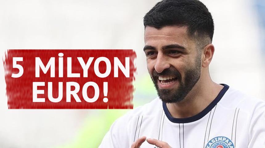 Beşiktaş ve Galatasaray yine karşı karşıya! Süper Lig'in golcüsü Umut Bozok için kapışıyorlar...