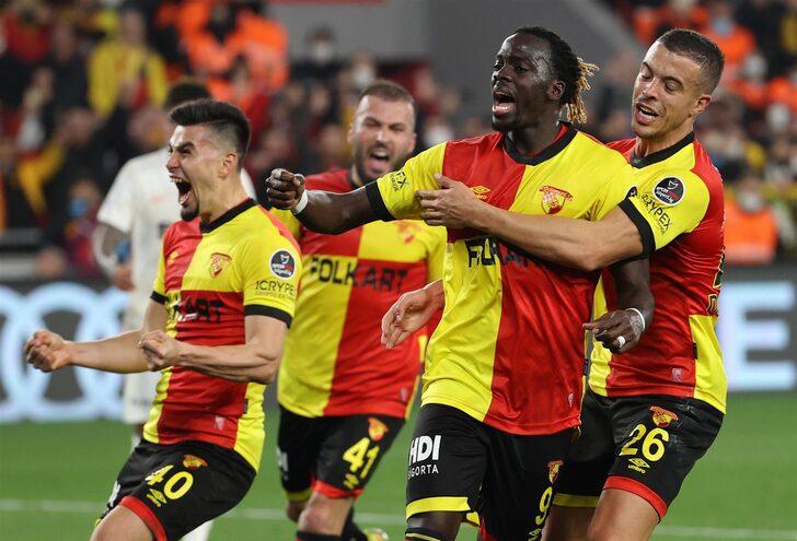 Süper Lig'de yayın geliri dağılımı belli oldu! Hangi takım kaç para kazandı? G3