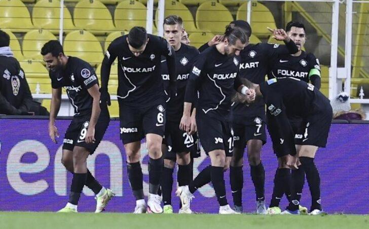 Süper Lig'de yayın geliri dağılımı belli oldu! Hangi takım kaç para kazandı? G4