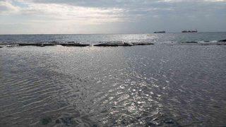 Deniz çekildi! 'Kral yolu' ortaya çıktı