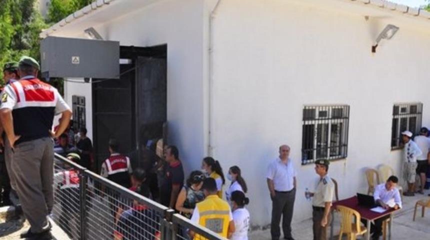 2 bin TL'lik 'tasarruf' i&ccedil;in kanalizasyonda 7 hayat s&ouml;nd&uuml;