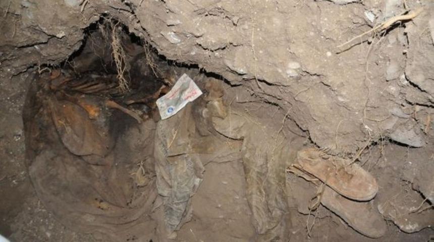 Mezar için açılan çukurda bulundu