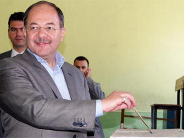 Siyasiler sandık başında 5