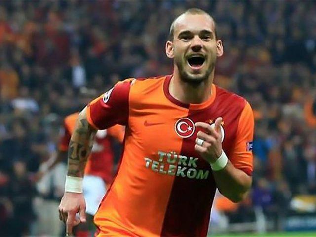 Wesley Sneijder futbola geri mi d&ouml;n&uuml;yor?