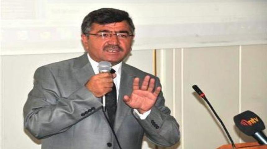 Ak Parti'de bir istifa daha!