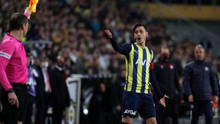 Son dakika: Fenerbahçeli Mesut Özil için flaş iddia: Yeni adresi belli oldu!