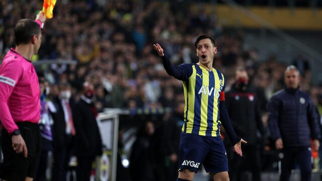 Son dakika: Fenerbahçe'de Mesut Özil'in planı ortaya çıktı! Kalacak mı, gidecek mi?