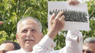 İhsanoğlu: Rabia niye gelemiyor?