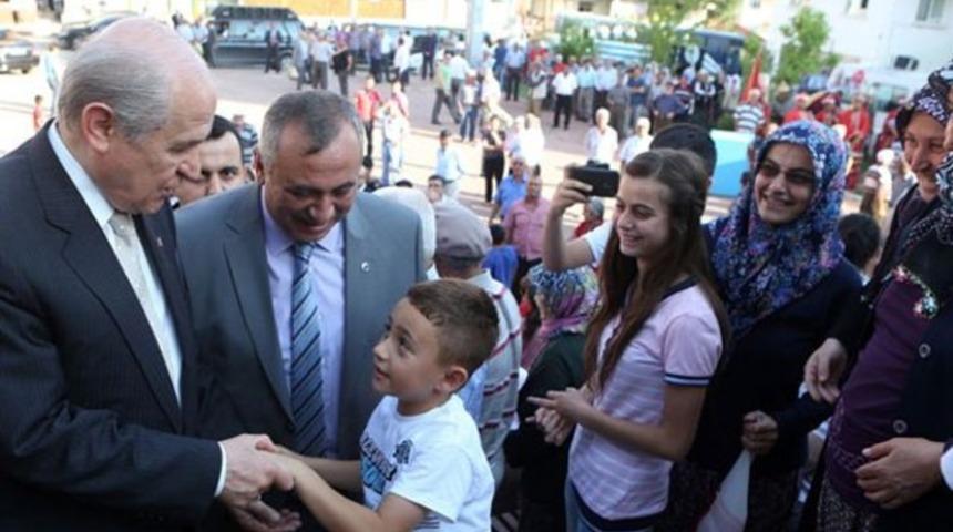 MHP Lideri Bah&ccedil;eli'yi CHP'li başkanlar karşıladı