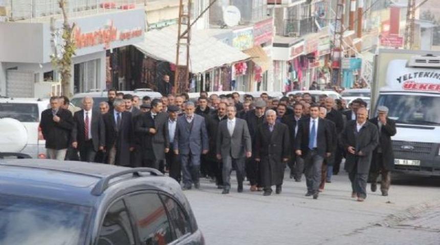 CHP il&ccedil;e y&ouml;netimi BDP'ye katıldı