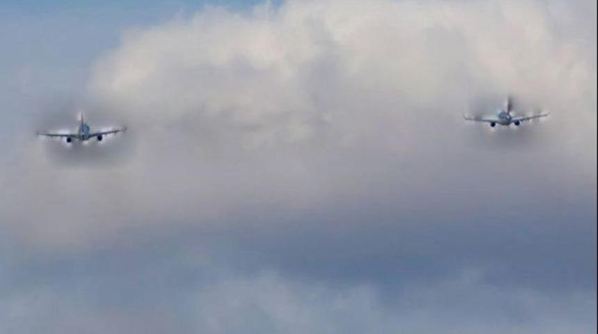 İki THY uçağı havada çarpışıyordu