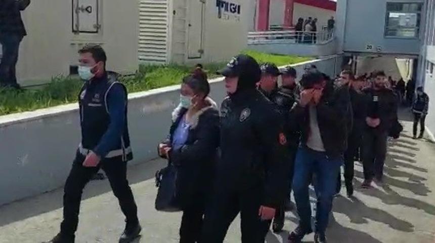 Sınavda başarısız olan onlara koşmuş! "Joker aday" çetesi çökertildi