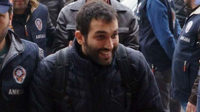 Barış Atay serbest