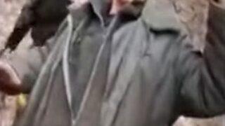 Ukraynalı yaşlı adam Rus ordusunun mühimmatlarını çaldı! Ukrayna askerleri büyük şaşkınlık yaşadı