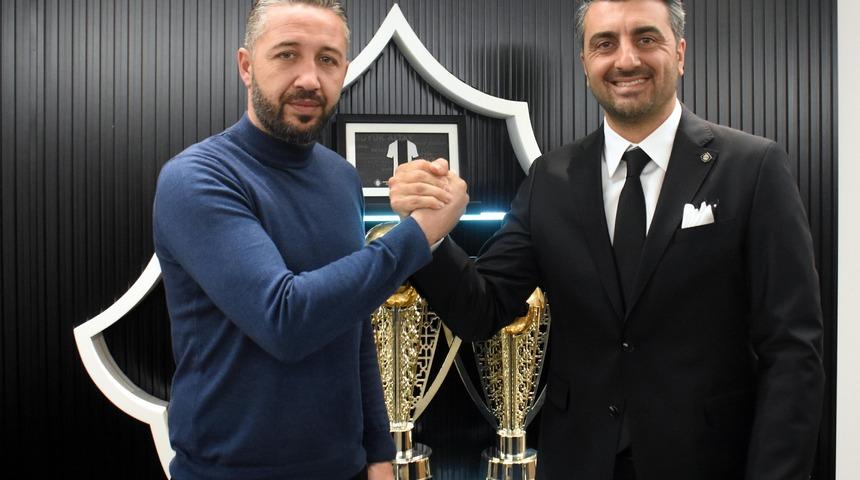 Sinan Kaloğlu: "Zafer inananlarındır"