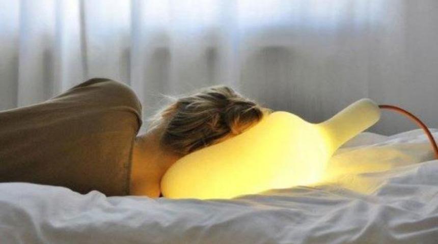 Yastık olarak kullanılabilen lamba