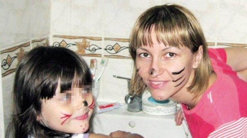 Kızım babaannesini &lsquo;annesi&rsquo; diye biliyor