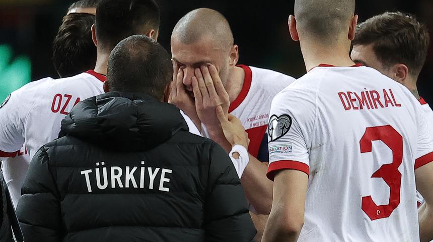 Emre Belözoğlu'ndan Burak Yılmaz göndermesi! Flaş paylaşım...