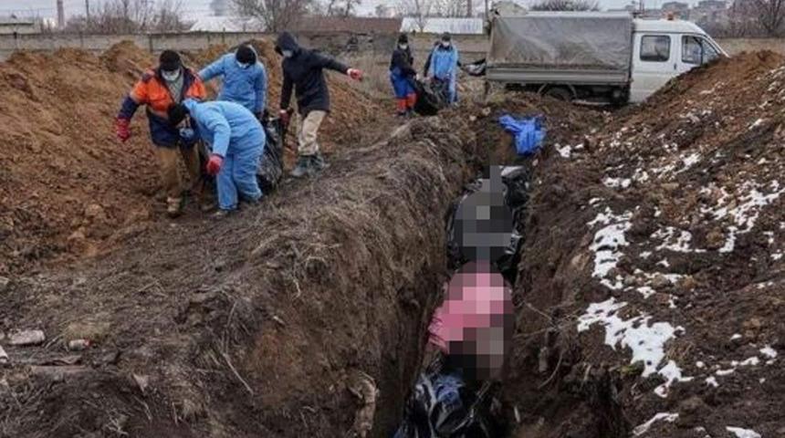 Ukrayna'dan gelen haber dehşete düşürdü! Bir mezarda 200 kişi...