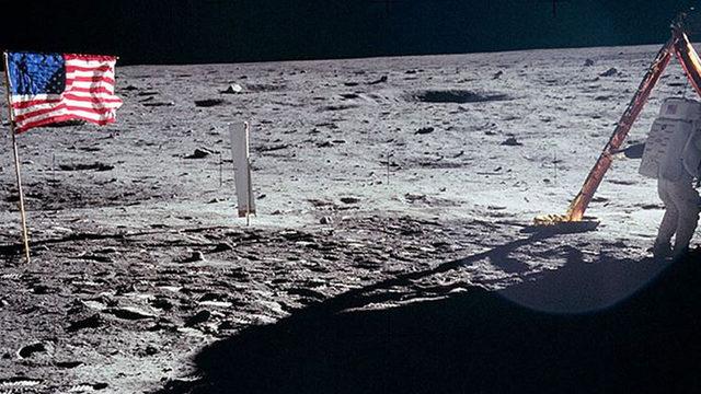 Ay'dan toplandı! 50 yıl sonra kutuyu açtılar