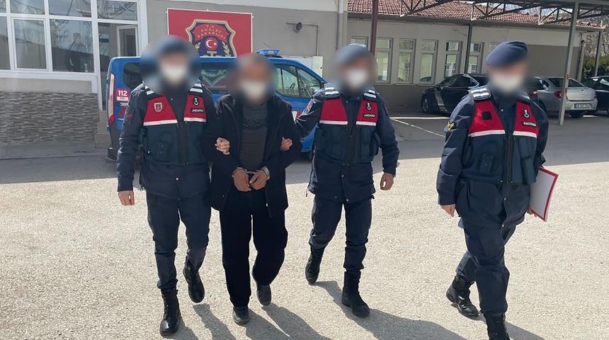 Çankırı'da kesinleşmiş hapis cezası bulunan 4 kişi jandarma tarafından yakalandı