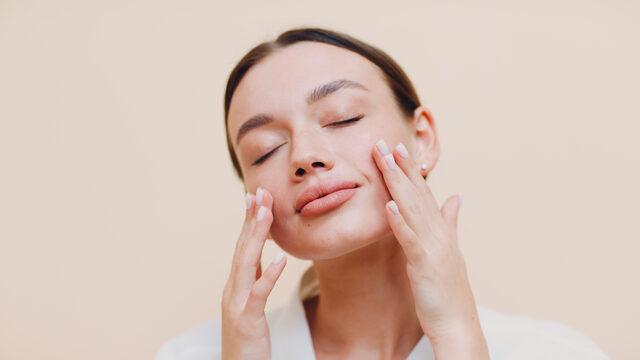 Cildinizi ipeksi bir görünüme kavuşturacak Bepanthol cilt bakım kremi kullananlar ve yorumları