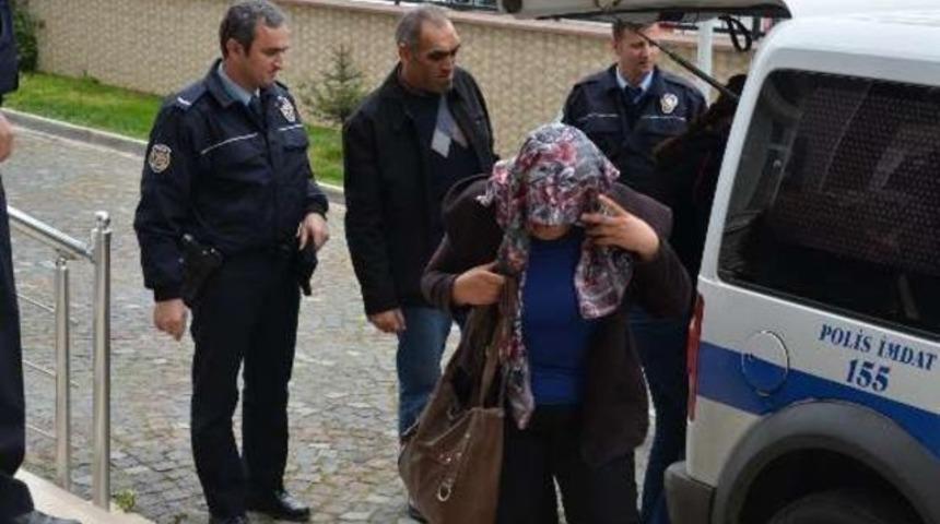 Hırsızların evinden servet &ccedil;ıktı