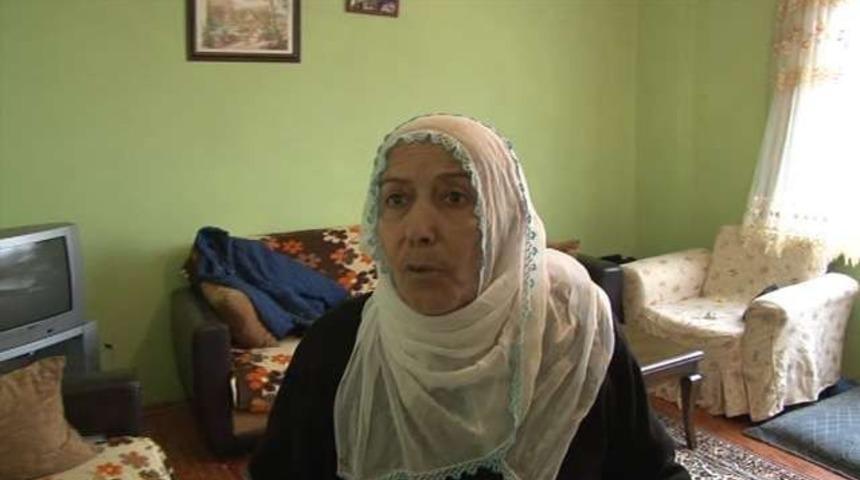 Dolandırıcıları, arkalarından su d&ouml;kerek uğurladı