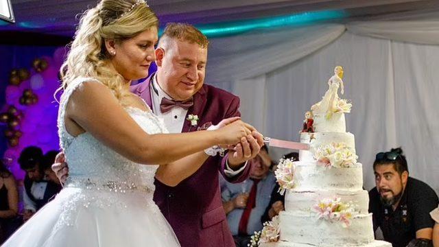 Düğün pastasına uyuşturucu madde koydu! Davetliler kendinden geçti, o anları bir de kaydetti